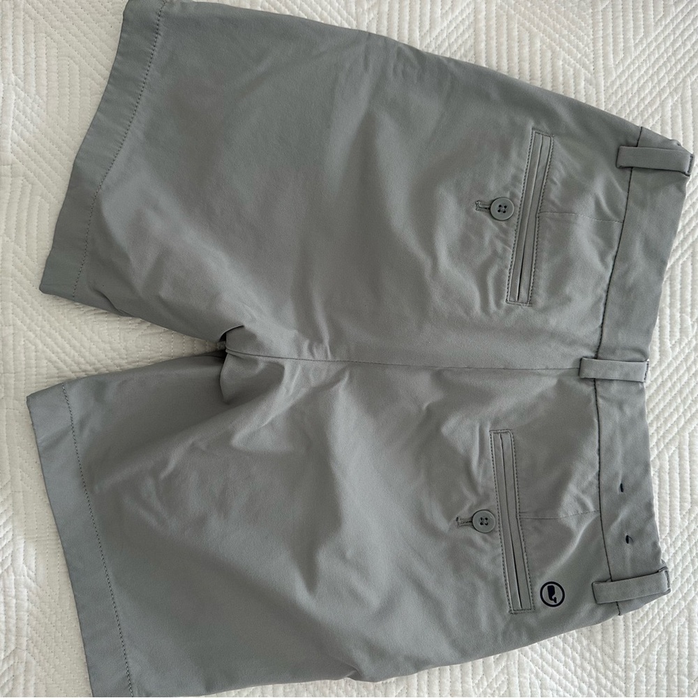 Vineyard Vines Gray Men's Shorts